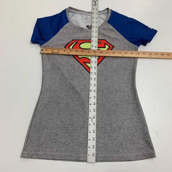 Under Armour Heatgear Fitted Shirt Womens Extra Small Superman Logo Raglan Tee - Picture 6 of 10